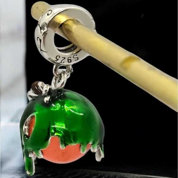 Poisoned Apple Charm S925 Sterling Silver Slide-On Bracelet Disney Villain Inspo - Picture 2 of 11
